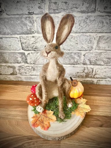 Large Hare Large Hare
(30cm)
